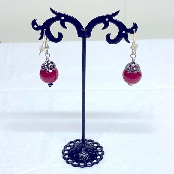 Sparking Red Faceted Crystal Drop Dangle Earrings 1.75” Vintage Gorgeous - Picture 2 of 5
